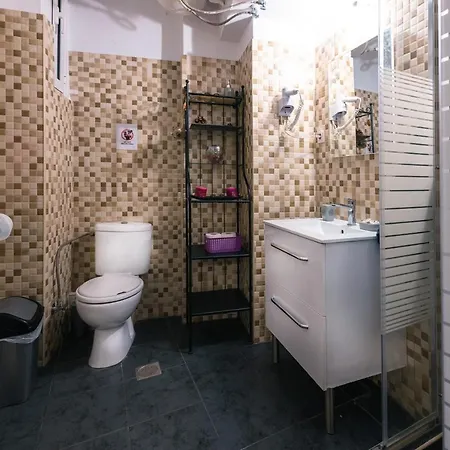 Syntagma Metro St. 2 Bedrooms 6 Pers. Flat By Mps